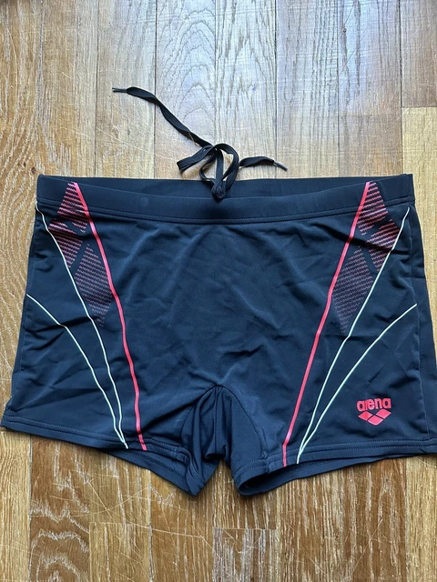 Boxer de bain mi-long, noir / rouge