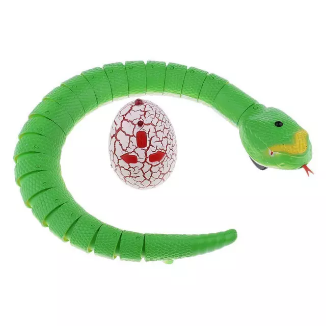 1 GIOCATTOLO TELECOMANDATO modello serpente a sonagli verde per