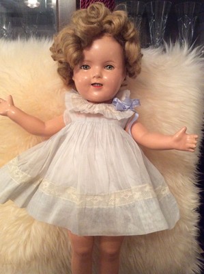 Beautiful 1930's Composition Shirley Temple Doll 20 inches tall