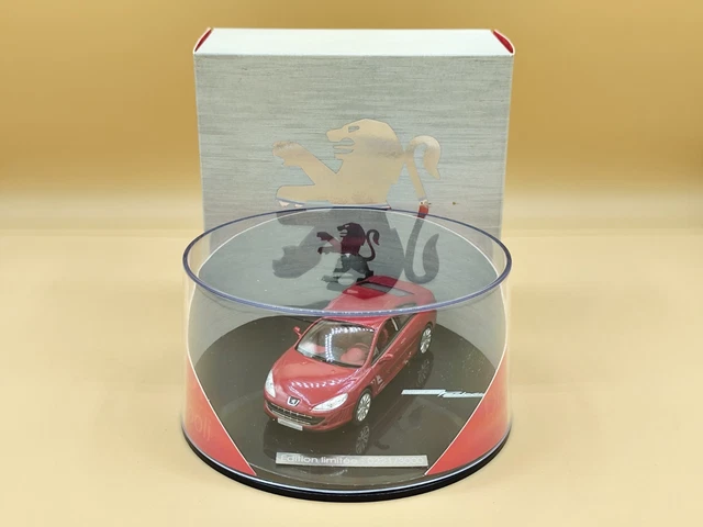 NOREV - PEUGEOT 504 Coupé - Ech 1/43 - Modèle d'origine - état neuf EUR