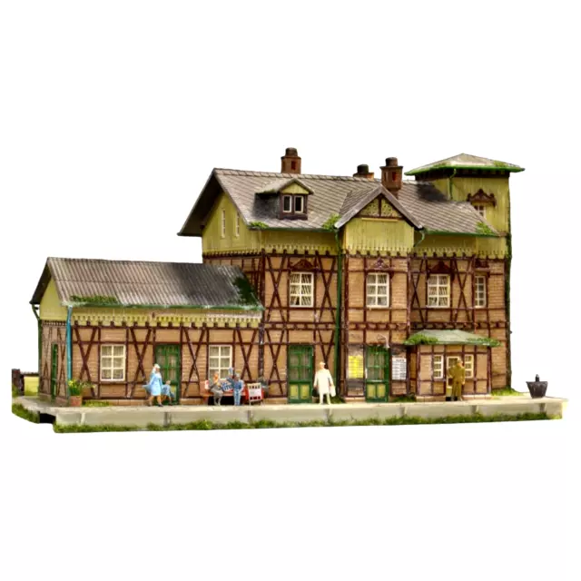 Diorama H0/1:87 Bahnhof Nieder Ramstadt-Traisa +Figuren#patiniert#begrünt