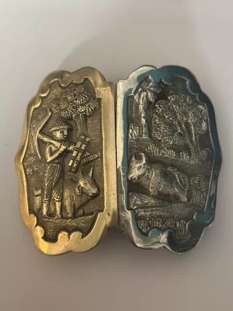 Beautiful Vintage Oriental Farming Scene Belt Buckle