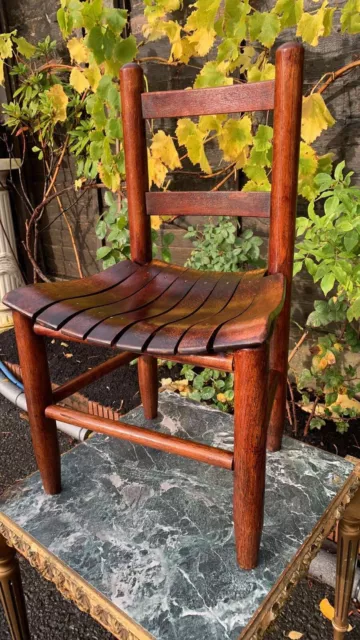Beautiful Vintage Small Wooden Childs School Chair (C1)