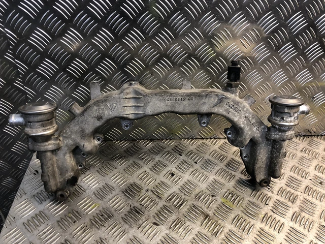 PORSCHE CAYENNE 955 S Sistema di raffreddamento tubo flangia 9481061514R 4,5 Benzina