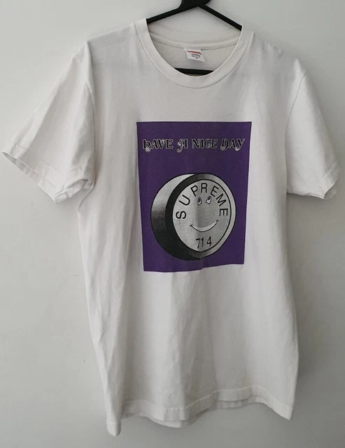 Supreme lude tee outlet