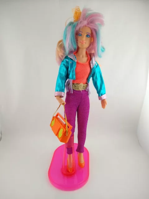 Jem & the Holograms DANSE 1985 Hasbro Vintage Doll w/ Stand & Some Accessories