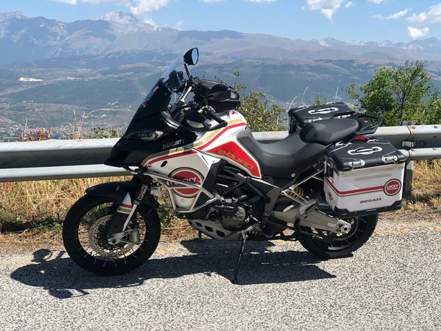 Multistrada clearance lucky explorer