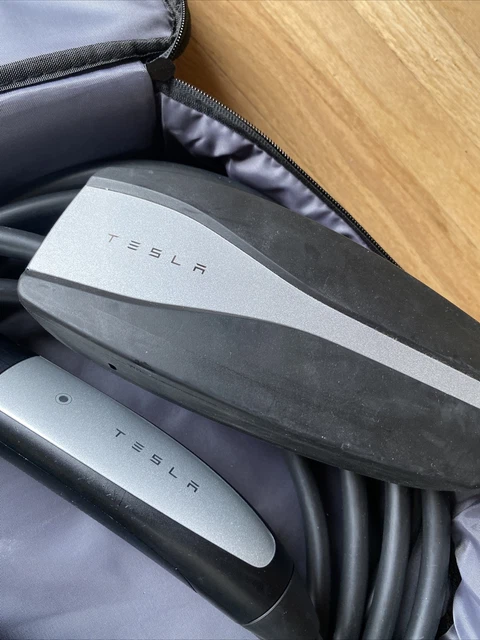 2024 Tesla Gen 2 Mobile Connector EV Charging Kit – Model Y, 3, S, X – OEM, 12A Level 1 With Case