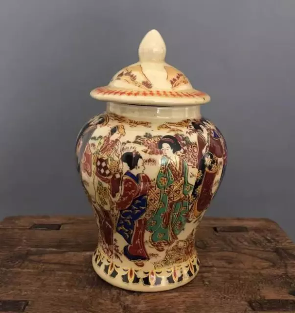 Old China Qing Dynasty Famille Rose Porcelain Tea caddy servant-girl Design /02