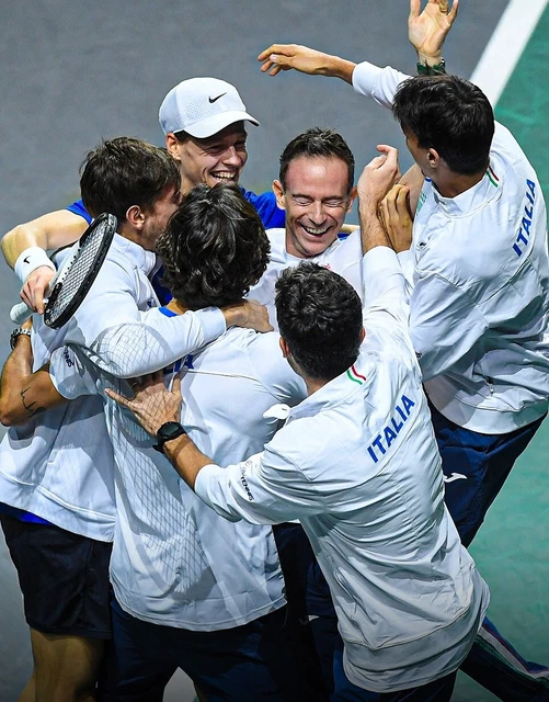 Davis Cup 2023 Italia Campione Del Mondo 2023 Poster 45X32Cm Jannik Sinner