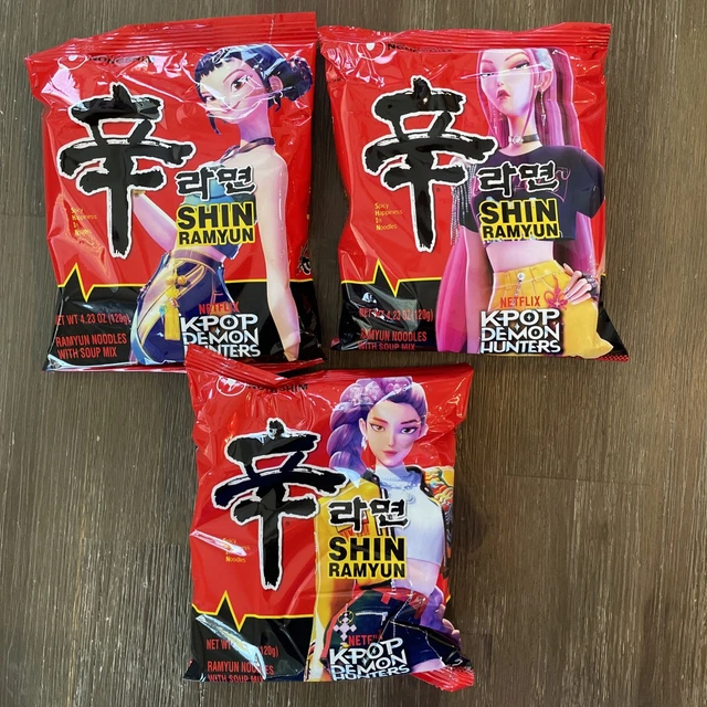 3PK KPOP DEMON Hunters SHIN Ramyun Ramen Huntrix Rumi Zoey Mira golden ...
