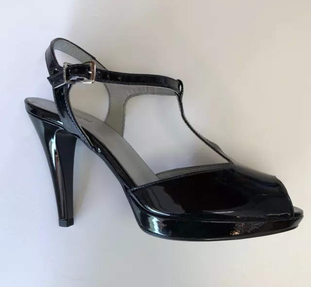 Scarpe nero deals giardini in saldo