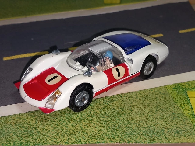 616945_6