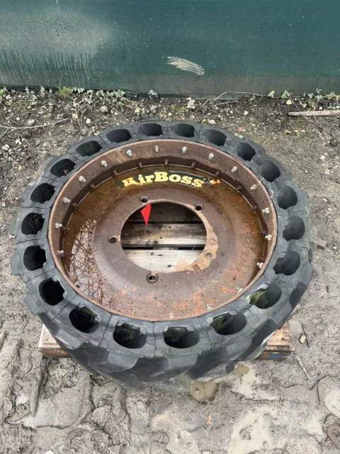 Solid Wheel Rim Tyre £300+vat Skidsteer Loader Airboss 12.5x18 5 Stud