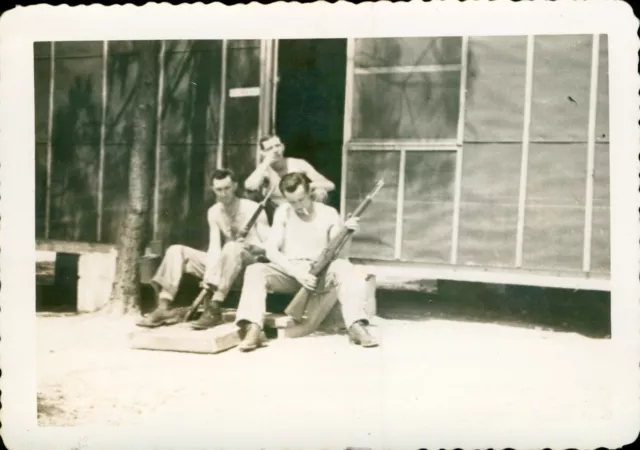 1942 WWII US Army Pvt Prelewiez Fort Jackson, SC  Photo GI's with rifles