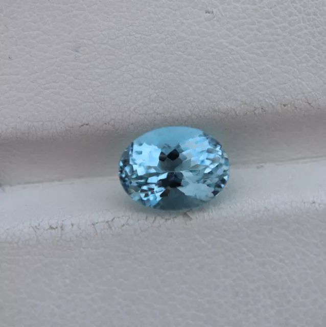 2 Cts 9.1x6.9x5.7 MM Natural Top Blue Aquamarine Oval Cut Stone Nice Luster