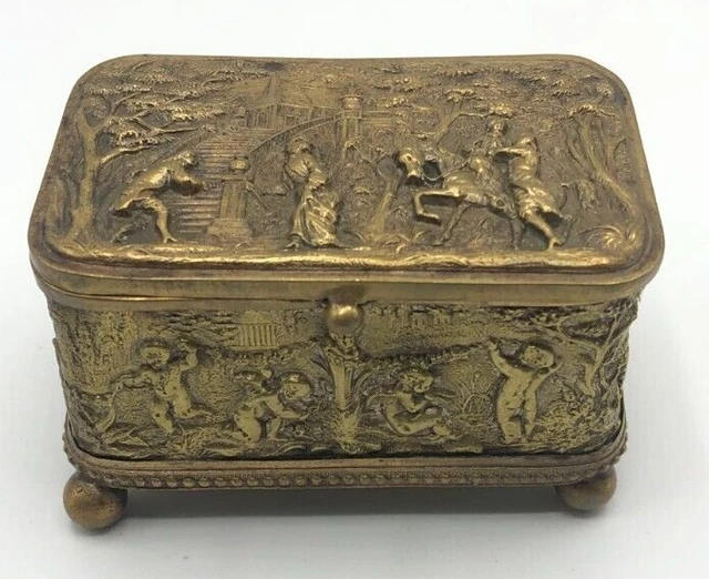 Boîte à Bijoux Ancienne En Métal Doré – Vintage – Fabriquée En Italie – Occasion
