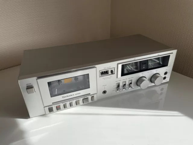 Technics RS-M 205 Kassettenrekorder Tape Deck der 80er Jahre