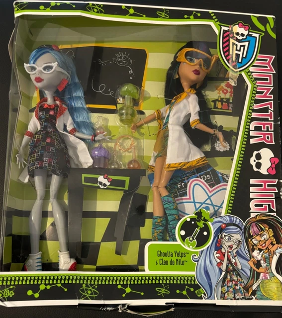 Monster high deals science lab