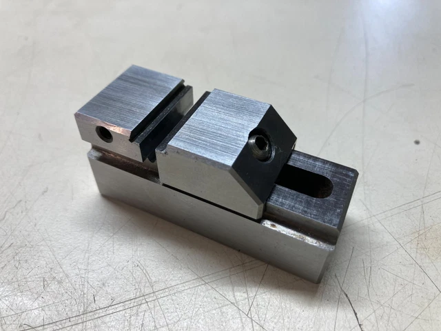 Precision Grinding Vise 2 1/2"X1"X1'  1" Max Opening