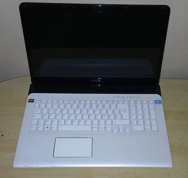PC Portable ASUS A52JT-SX563V 15" En Panne - Pour Pièces Ou Réparation