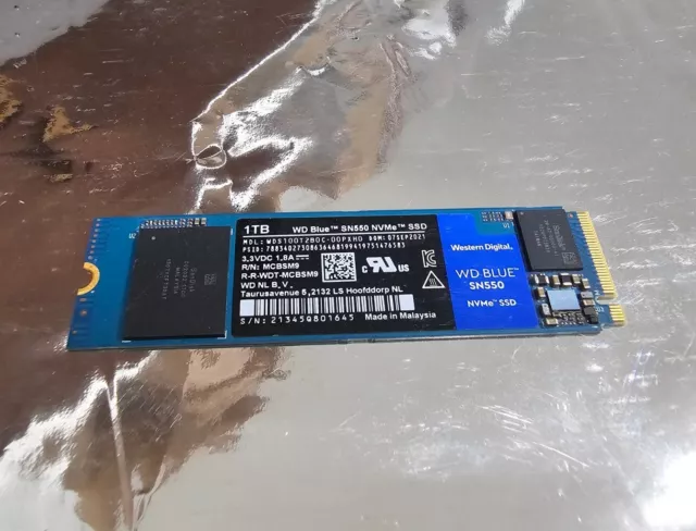 Unidad de estado sólido interna SSD WD Blue SN550 NVMe de 1 TB (WDS100T2B0C) 1000 GB M.2