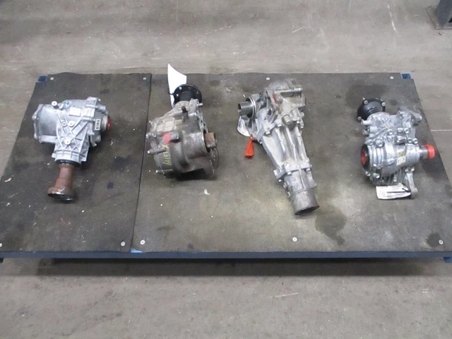09 10 11 12 13 Toyota Matrix 2.4L Transfer Case 79K Miles OEM