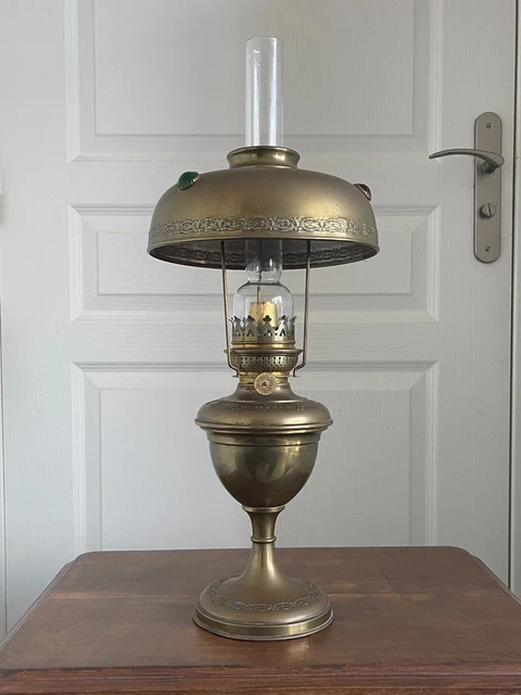 Ancienne Lampe à Pétrole En Céramique Et Laiton – France – Fin XIXe – Décor Fleur