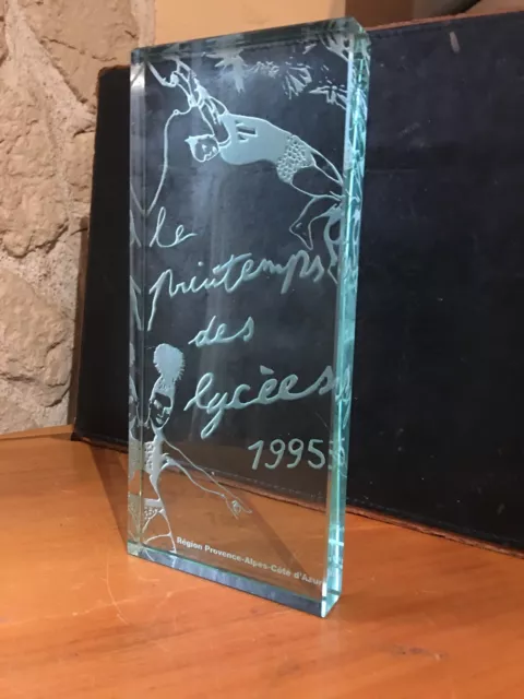 Bas Relief Bloc De Verre Sculpté Gravé Le Printemps Des Lycées 1995 Style Sempé