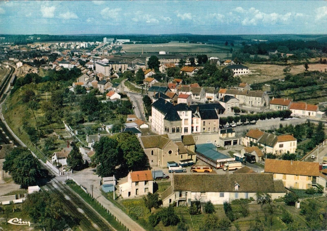 Carte postale 10cmX15cm NIEVRE IMPHY vue générale aérienne timbrée 1971