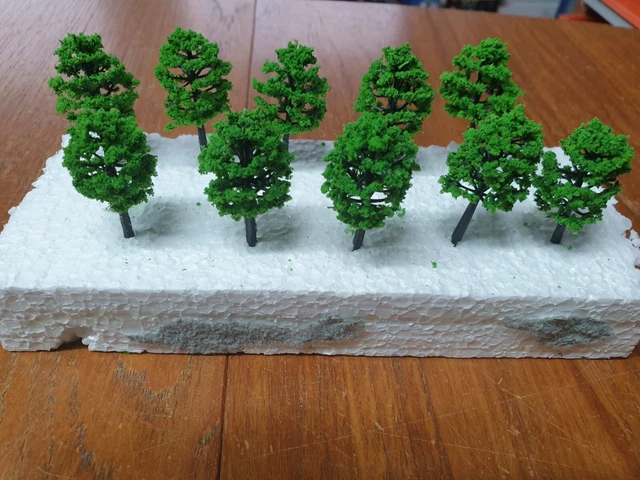 PINE MODEL TREES For Train Railroad Diorama Wargame Park Landscape