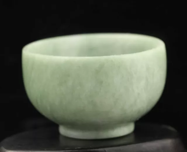 China Natural Jade Hand Carved Statue little bowl tea cup wine cup