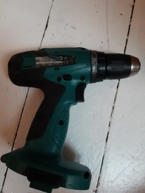 Makita 8391D Cordless Hammer Driver Drill Body Only 2