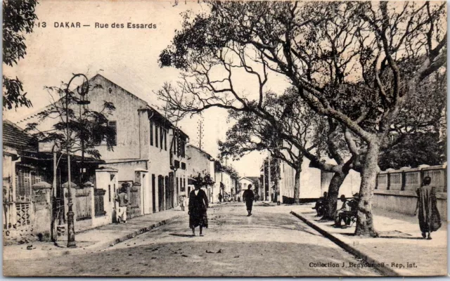 SENEGAL - DAKAR - rue des essards.