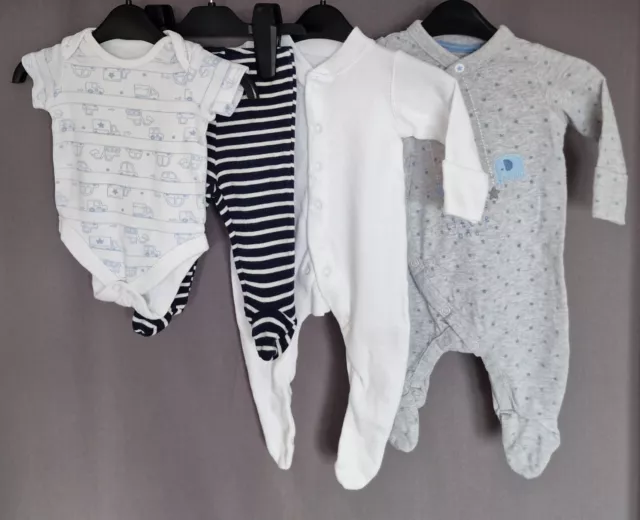 Baby Unisex Clothes Bundle Age Newborn.Mixed brand.Perfect condition.