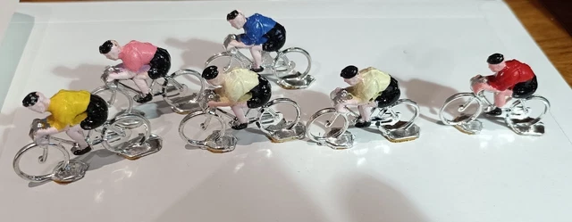 LOT DE 10 Petits Cyclistes Tour De France En Plastique 1 EUR 7,40