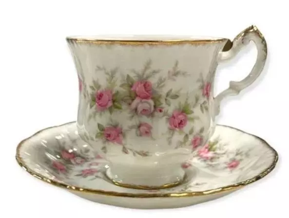 Paragon Victoriana Rose Cup & Saucer By Appointment to Her Majesty the Queen