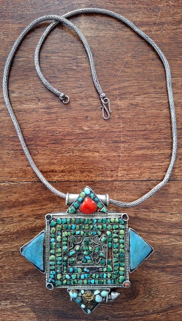 Rare Boîte à Prière 'Gau' - Métal, Cuivre & Turquoise
