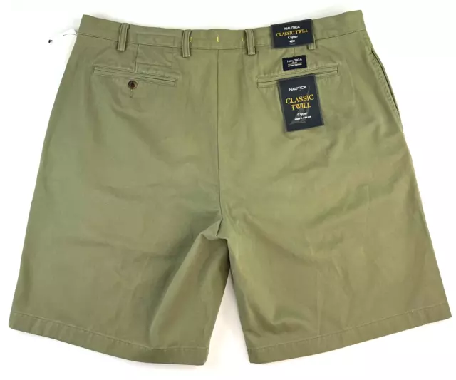 New Nautica Mens Classic Twill Clipper Flat Front Shorts Olive Green Relaxed 42. 2