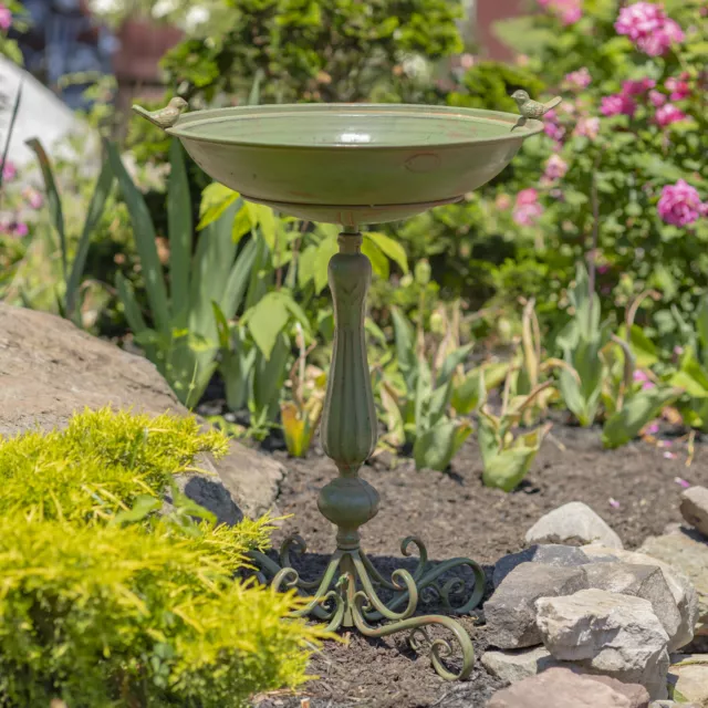 Ornate Pedestal Style Birdbath with Cast Iron Birds on Rim 2