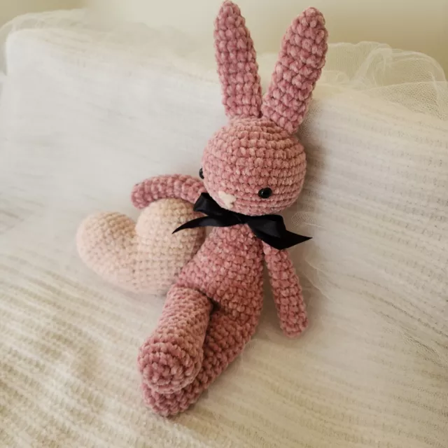 Conejo, hecho a mano, crochet, peluche de terciopelo, muñeco de apego, tejido