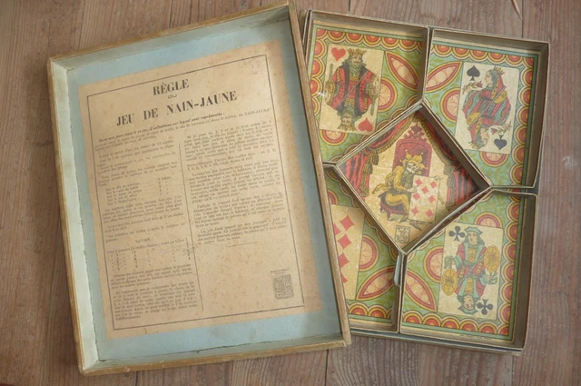 Histoire et évolution de la règle du nain jaune à travers les âges