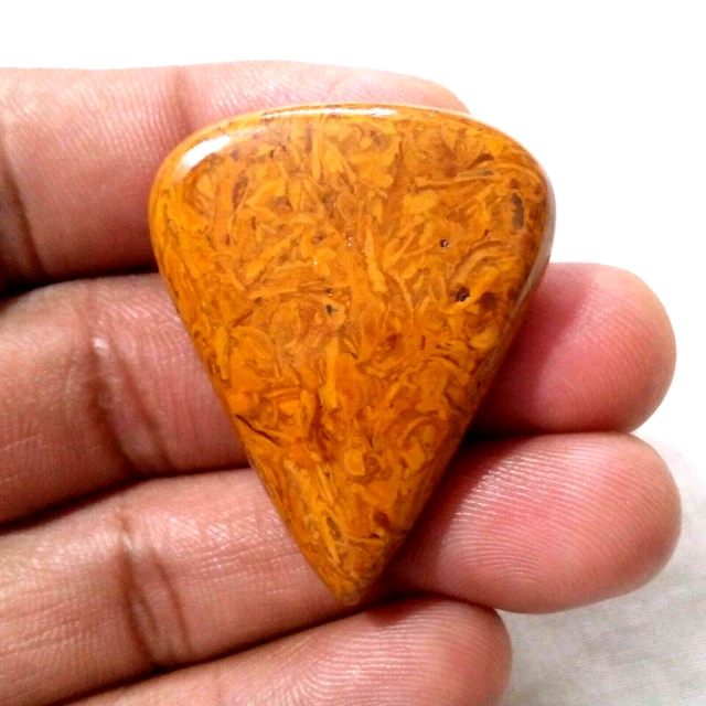Favoloso diaspro Mariyam a forma di pera 78 carati 41 x 34 x 7 mm gemma sciolta