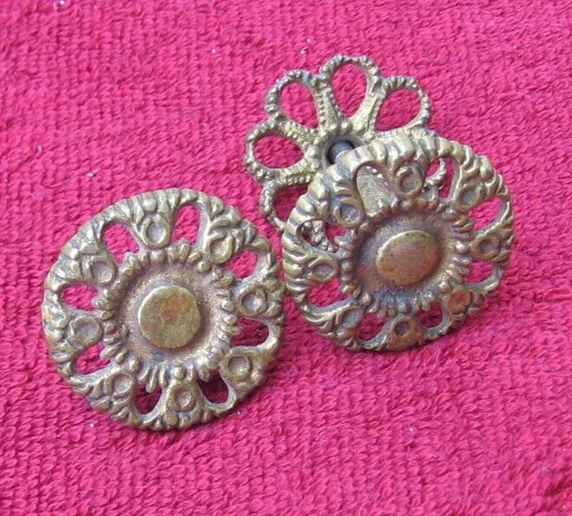 Antique Pair of Brass Color Metal Rosette Tieback Holders Curtain Hooks~d