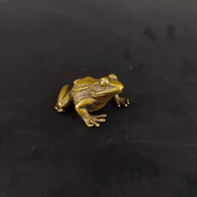 Chinese Old Bronze Hand Casting Frog Statue Figure Table Decoration 3