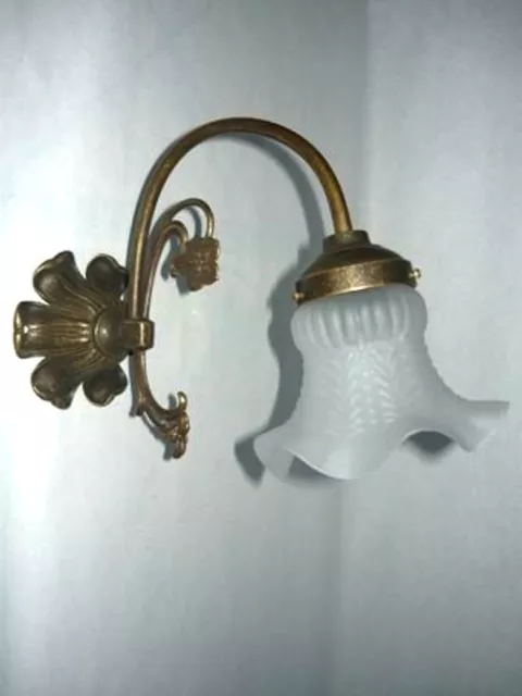 Applique lampada in ottone liberty fiore casa arredo