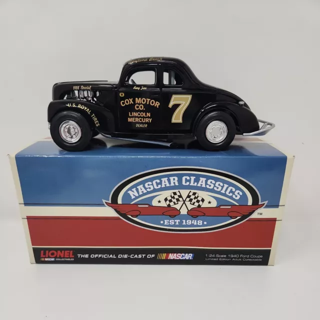 LIONEL NASCAR CLASSICS Ray Fox 1940 7 Ford Coupe 2012 117.62