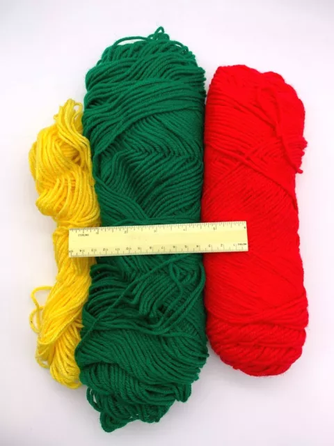 Lote vintage de hilo amarillo, verde y rojo de 6,4 onzas ideal para manualidades infantiles
