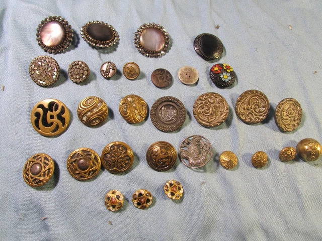 Lot De 10 Boutons Anciens En Métal – Blason De Paris – Argenté, 18 Mm – Vintage – Occasion