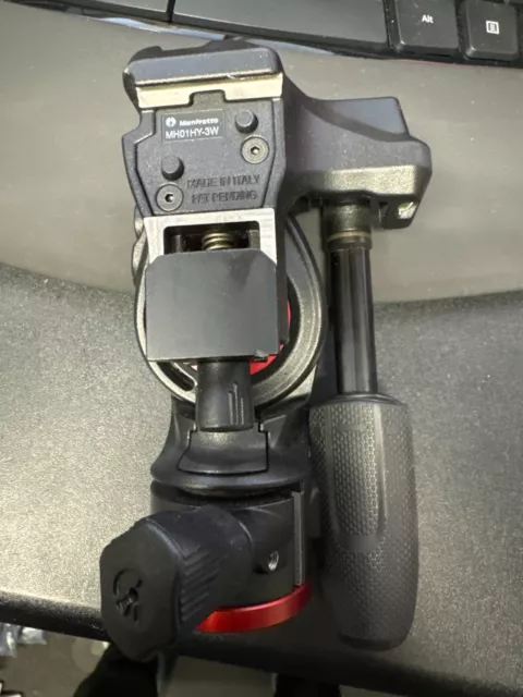 Manfrotto Befree 3-Way Live Tripod Head MH01HY-3W  ( broke lever)  PLEASE READ!!